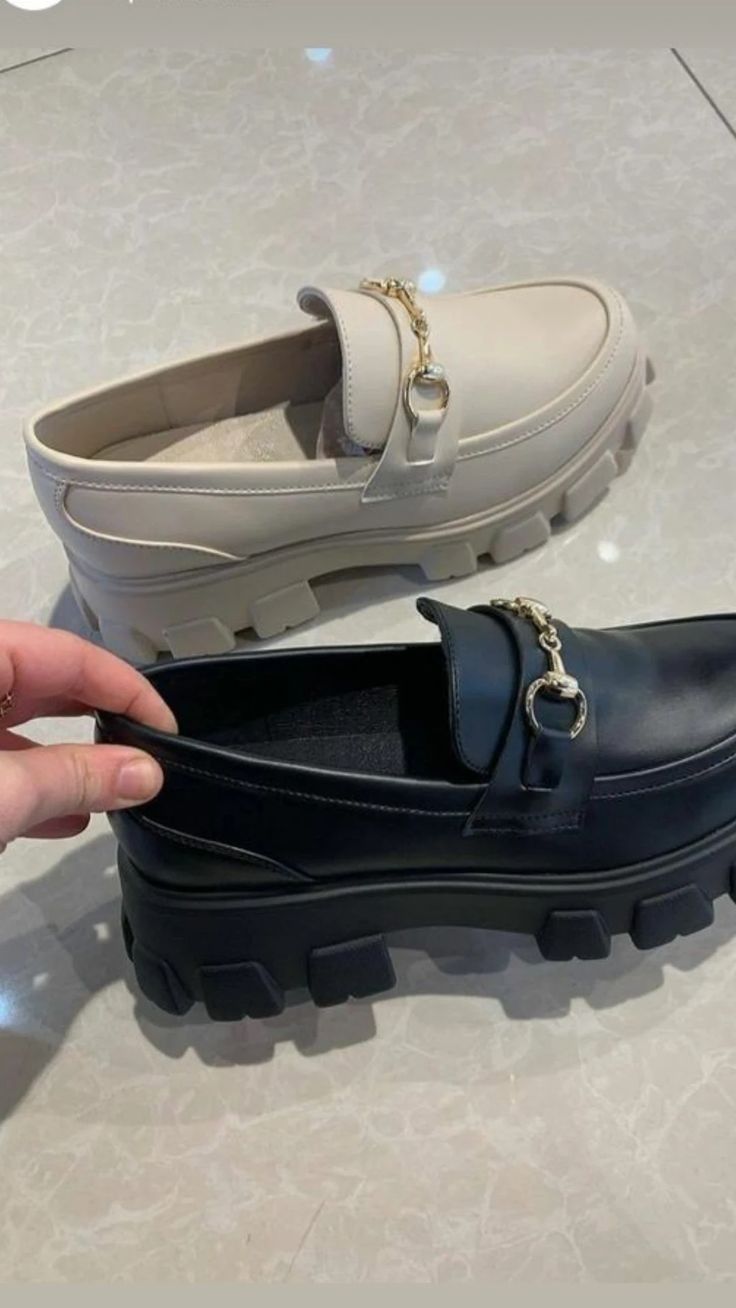 Women's Shoes